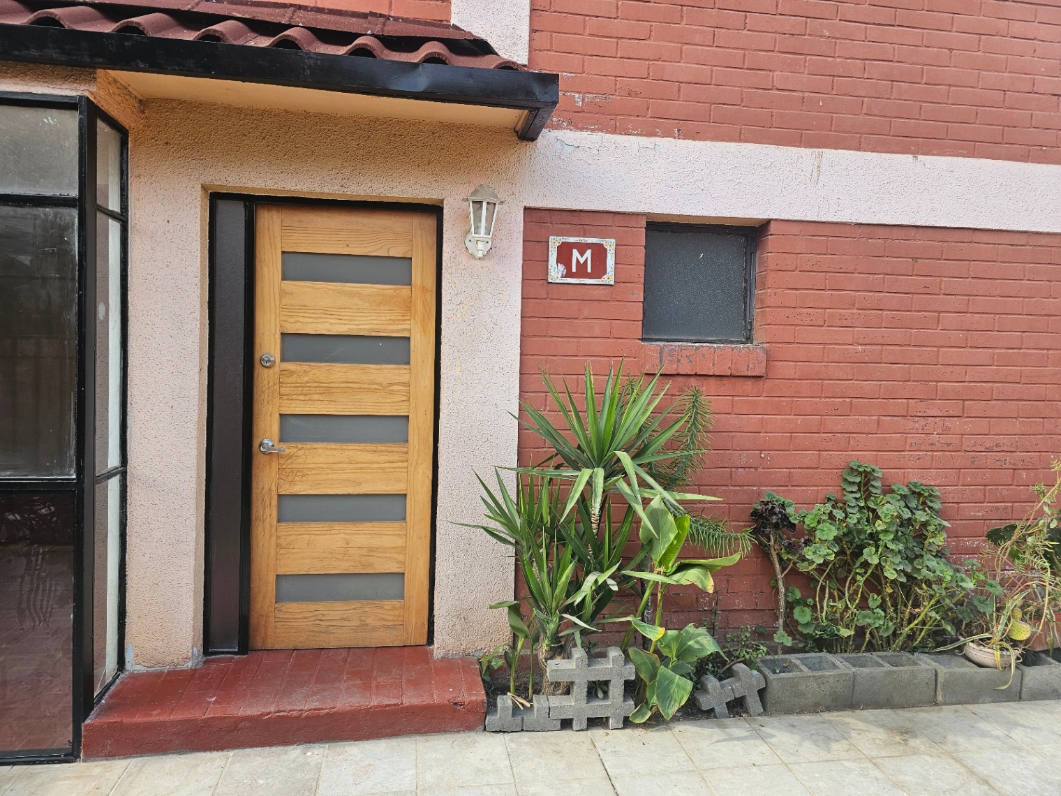 Casa de 4 dormitorios y 100 m² en venta, Estadio Nacional